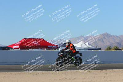 media/Nov-06-2023-Moto Forza (Mon) [[ce023d0744]]/4-Beginner Group/Session 4 (Finish Line Checker)/